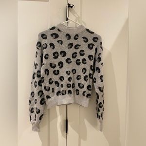 Abercrombie & Fitch Leopard Sweater